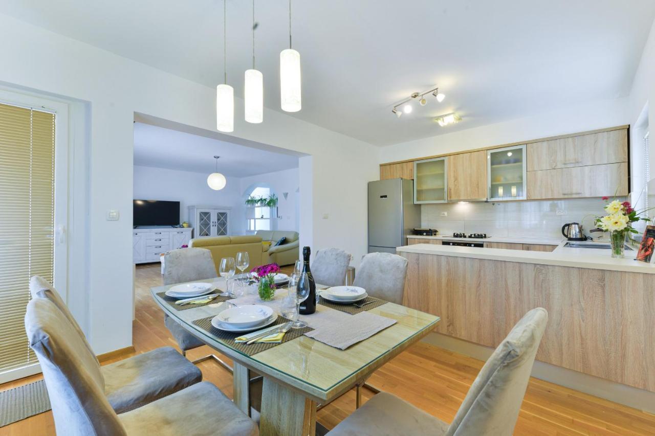 Solis Zadarvillas Vila