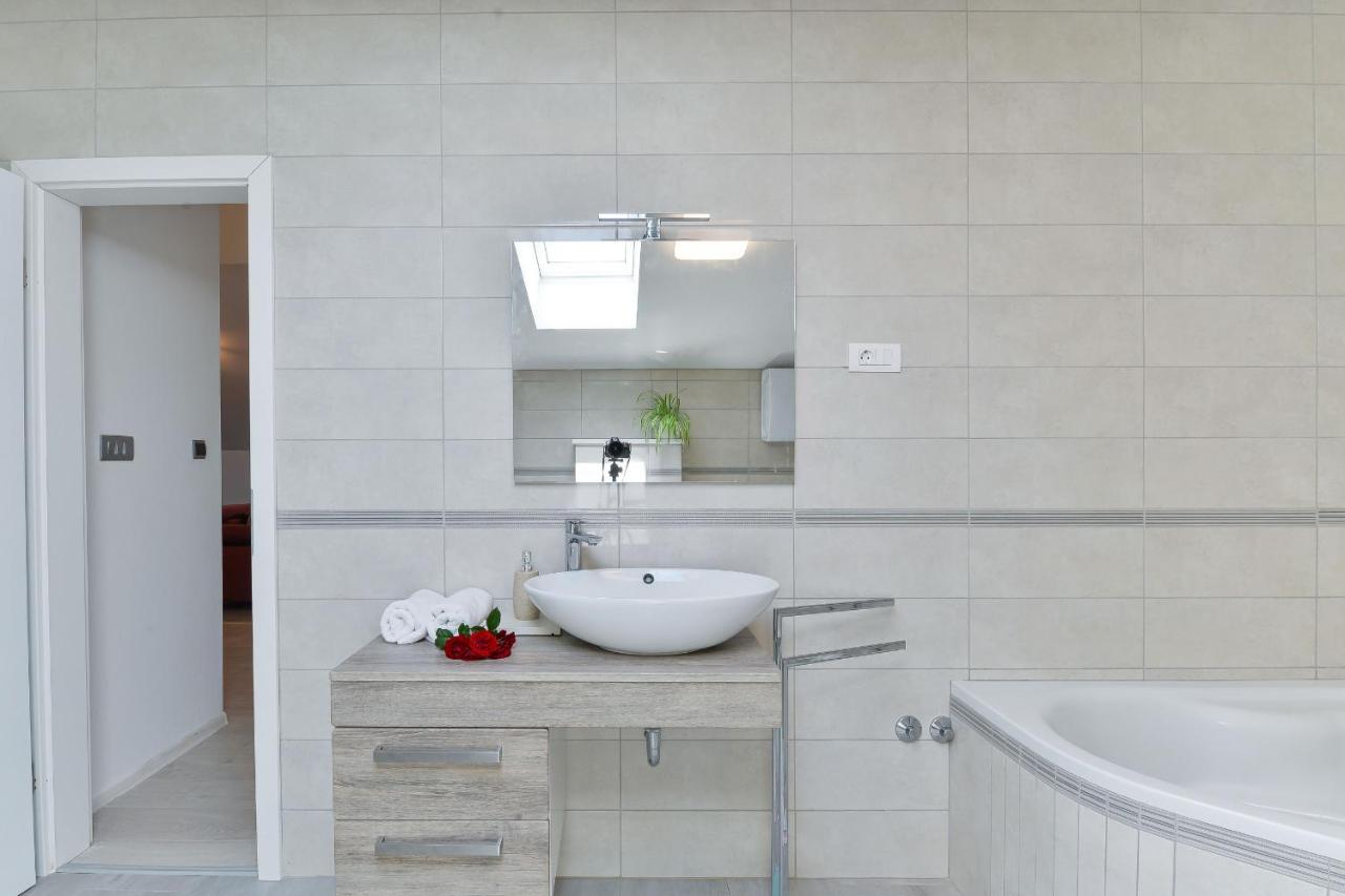 Solis Zadarvillas